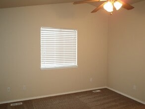 1209 Falcon St in Caldwell, ID - Building Photo - Building Photo