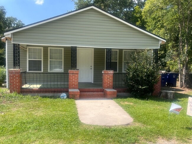 property at 114 Jessamine St