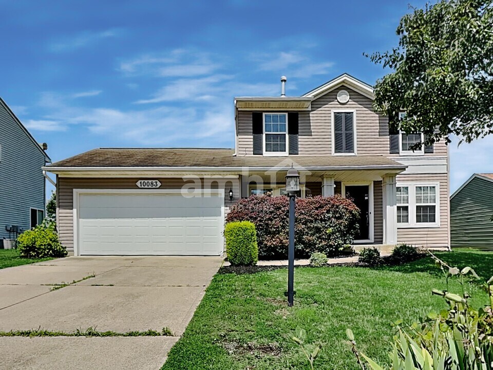10083 N Cliff Swallow Ct in Miamisburg, OH - Building Photo
