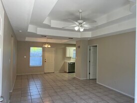 3818 W Faith Hill St in Edinburg, TX - Building Photo