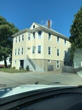 42 Hobson Ave, Unit 2 in East Providence, RI - Building Photo - Building Photo