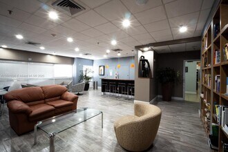 800 N Miami Ave in Miami, FL - Building Photo - Building Photo