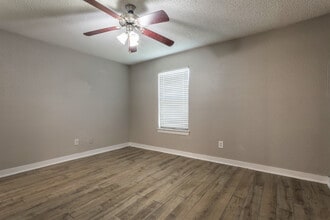 Landings At Northpoint in Houston, TX - Building Photo - Interior Photo