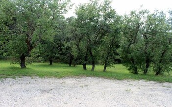 22714 State Hwy 71 in Spicewood, TX - Building Photo - Building Photo