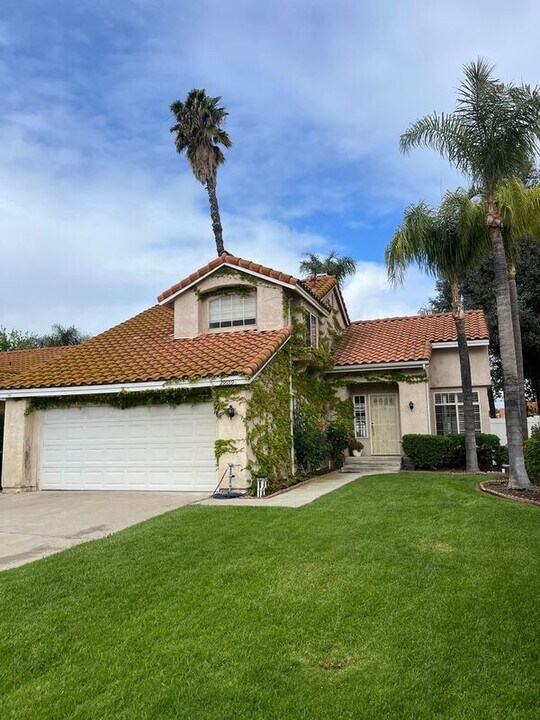 39559 Canary Cir in Temecula, CA - Building Photo