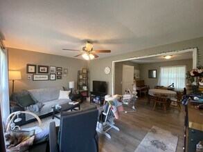 139 Storybook Dr in Clarksville, TN - Building Photo - Building Photo