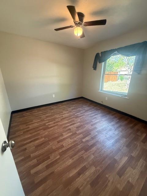 1407 Pendergrass St in Lockhart, TX - Building Photo - Building Photo