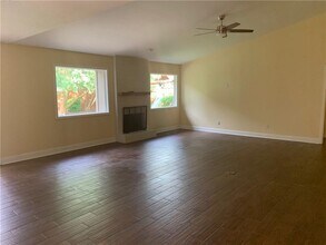 6705 Woodcrest Dr in Austin, TX - Building Photo - Building Photo