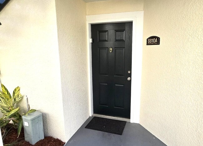 8810 Grand Palms Cir in Kissimmee, FL - Building Photo - Building Photo