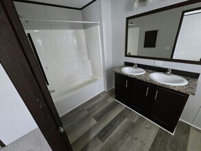 11368 5th St NE in Blaine, MN - Building Photo - Building Photo