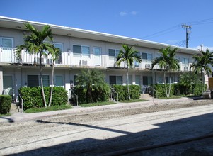 940 Jefferson Ave in Miami Beach, FL - Building Photo - Building Photo