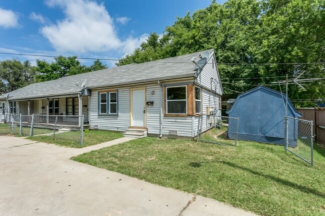 property at 1802 N Market St