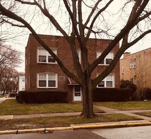 9000 La Crosse Ave, Unit 1N in Skokie, IL - Foto de edificio