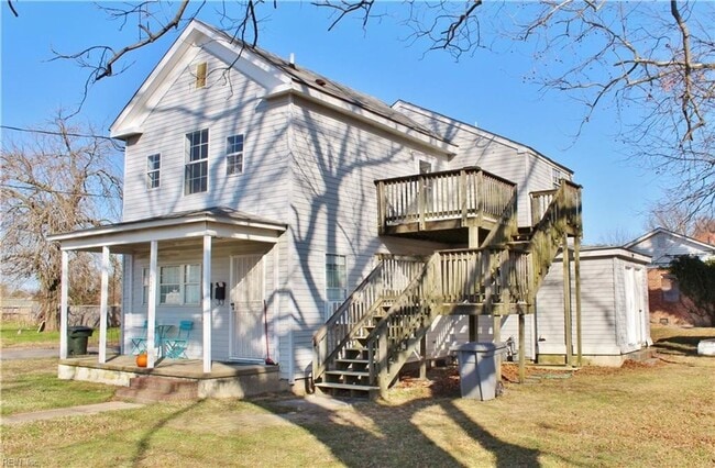 property at 524 Wine St