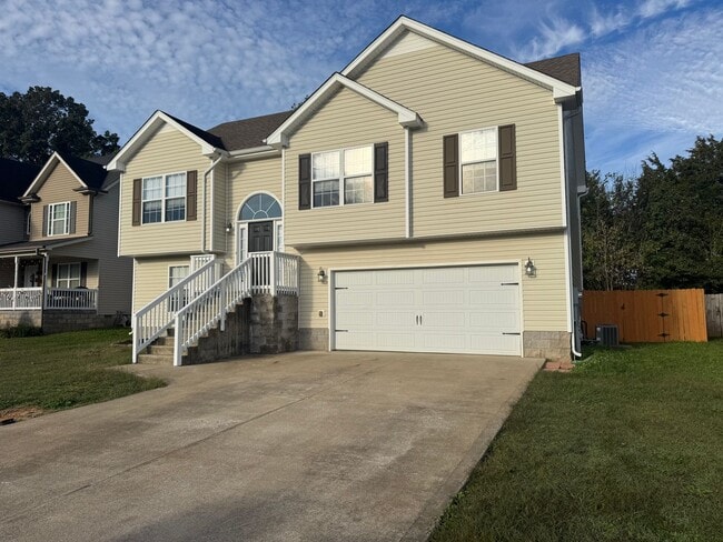1248 Morstead Dr in Clarksville, TN - Building Photo - Building Photo