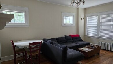 522 Grove St in Sewickley, PA - Foto de edificio - Building Photo