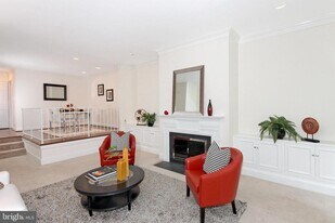 2312 L St NW in Washington, DC - Building Photo