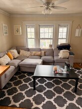 49 Sunset Rd, Unit 49 in Somerville, MA - Foto de edificio - Building Photo