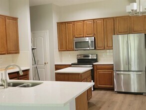 618 Rivercove Dr in Garland, TX - Building Photo - Building Photo