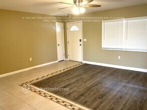 7227 57th Ave N in St. Petersburg, FL - Building Photo - Building Photo