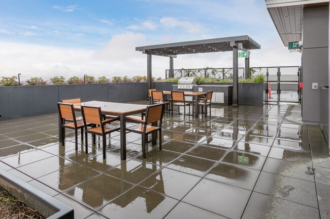 Sterling in Vancouver, BC - Building Photo - Building Photo