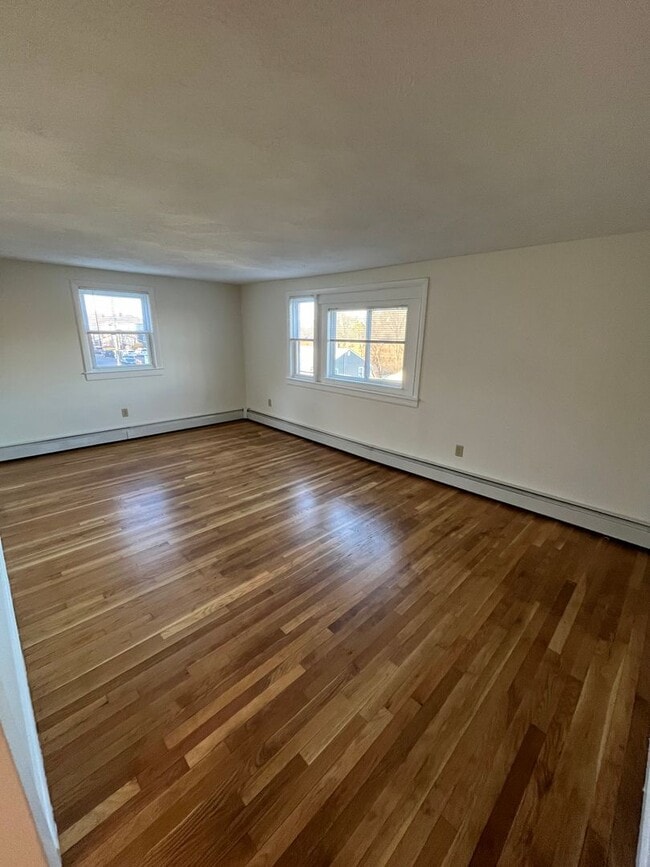 253 Stackpole St in Lowell, MA - Building Photo - Building Photo