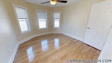 30 Cambridge Terrace in Cambridge, MA - Building Photo - Building Photo