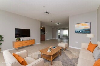 11171 Heathwood Ave, Unit 814 in Spring Hill, FL - Foto de edificio - Building Photo