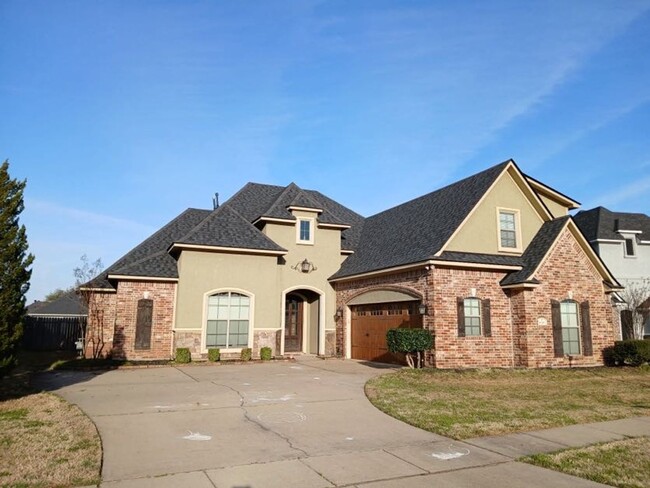 property at 5107 Tensas Dr