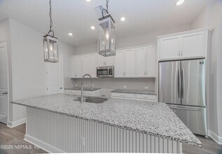 33 Ibiza Ct in St. Augustine, FL - Building Photo - Building Photo