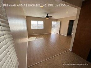 445 Rachael Ave in National City, CA - Foto de edificio - Building Photo