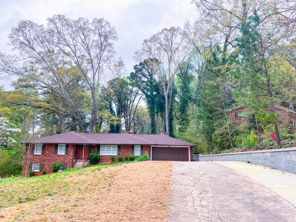 4170 Durham Cir in Stone Mountain, GA - Building Photo