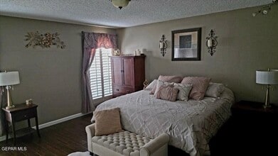 10557 Breezeway Ave in El Paso, TX - Building Photo - Building Photo