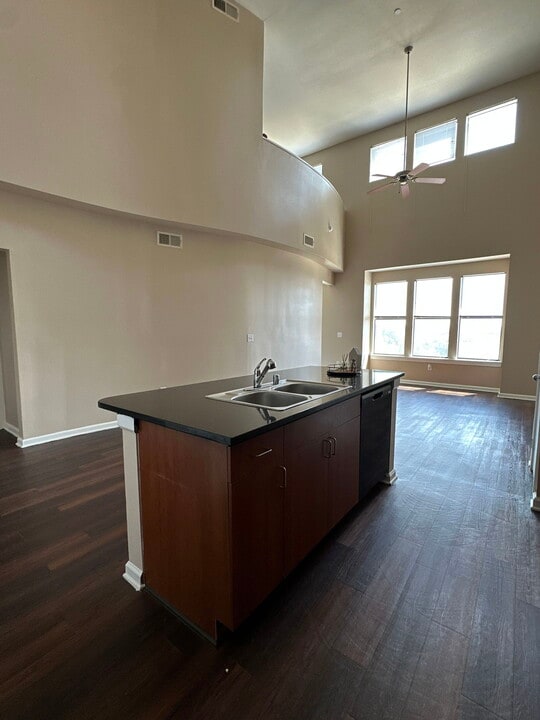 2109 Town Center Ln in Keller, TX - Building Photo