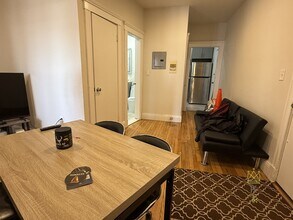 370 Chestnut Hill Ave, Unit 21 in Boston, MA - Building Photo - Building Photo