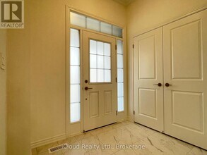 1601 Savoline Blvd in Milton, ON - Building Photo - Building Photo