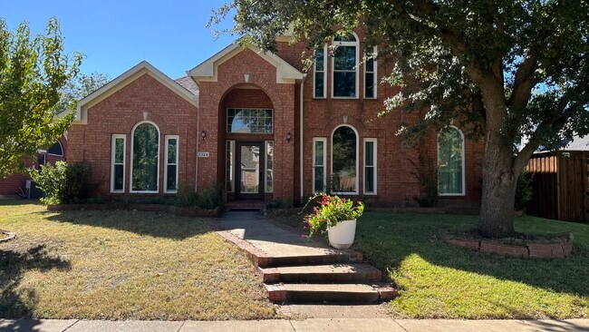1324 Hillcrest Dr in Allen, TX - Building Photo - Building Photo