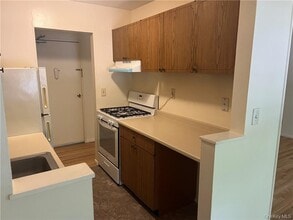 65 Curie Rd in Cornwall On Hudson, NY - Building Photo - Building Photo