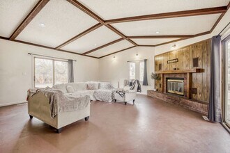 Spacious Cul-de-Sac Home Near CSU in Fort Collins, CO - Building Photo - Building Photo