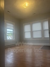 831 N 9th St in Springfield, IL - Building Photo - Building Photo