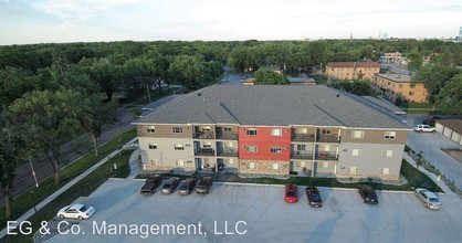 Junction 9 Apartments in Fargo, ND - Building Photo - Building Photo