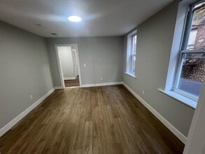 434 W SIDE Ave in Jersey City, NJ - Building Photo - Building Photo