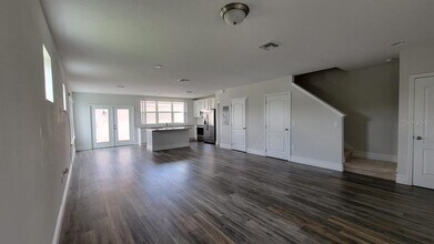 2907 Via Tuscany Way in Kissimmee, FL - Building Photo - Building Photo
