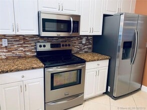 5115 Stage Coach Dr-Unit -- in Coconut Creek, FL - Building Photo - Building Photo