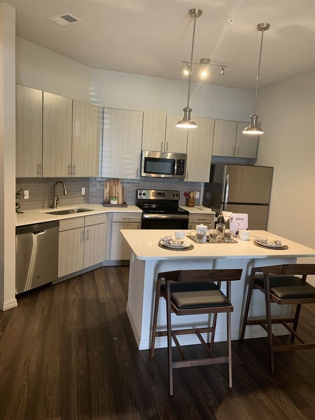 5030 Lakewalk Dr in Winter Garden, FL - Building Photo - Building Photo