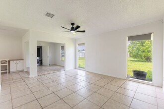 2535 Ivanhoe St in Port Charlotte, FL - Building Photo - Building Photo