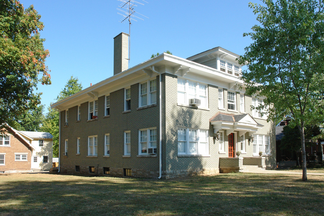 337 Irvine Rd in Lexington, KY - Building Photo