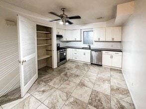 2455 John F. Kennedy Blvd in Jersey City, NJ - Building Photo - Building Photo