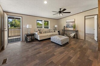 2437 Co Rd 4586 in Sulphur Springs, TX - Building Photo - Building Photo