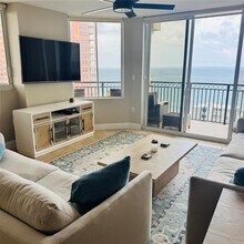 2011 N Ocean Blvd, Unit 1605 in Fort Lauderdale, FL - Building Photo - Building Photo